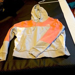 Large north face hoodie size large